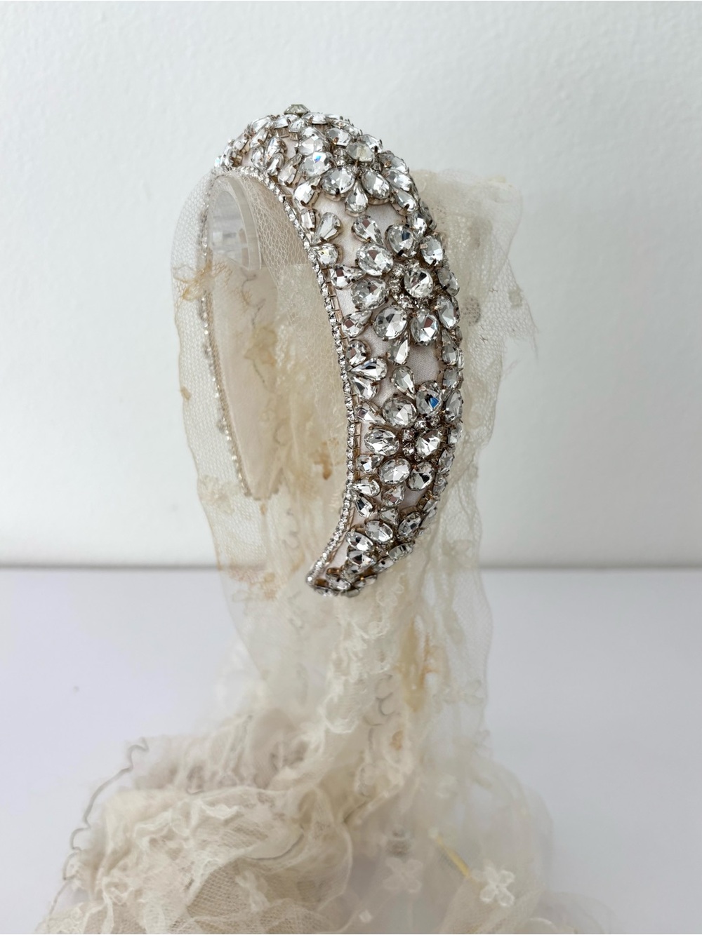 Rhinestone Headband NWOT Padded White Satin Sparkly Special Occassion Bridal